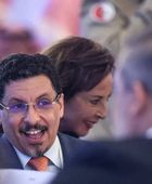 تحليل: رئاسة الحكومة من بحاح إلى بن مبارك