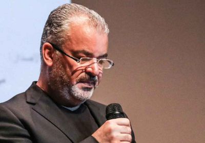       سحب الثقة من نقيب الفنانين السوريين مازن الناطور