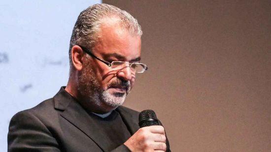       سحب الثقة من نقيب الفنانين السوريين مازن الناطور