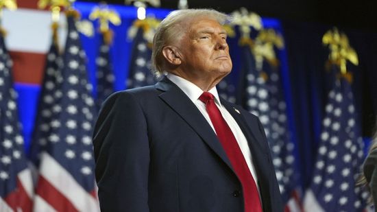       ترامب يهدد مجددًا باستخدام القوة العسكرية في ضم "غرينلاند"