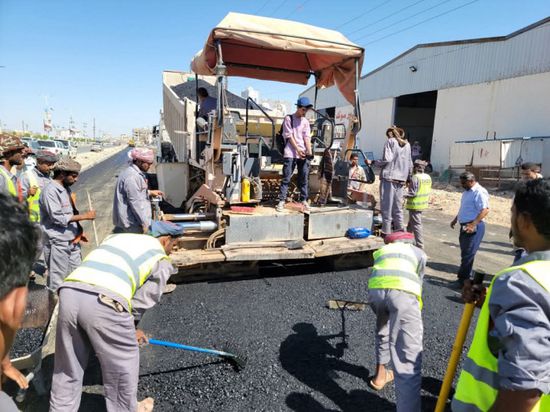 بدء توسعة شارع الشهيد سالم قطن في مدينة عتق