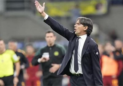 إنزاجي منبهر بلاعبيه بعد فوز مثير على برشلونة