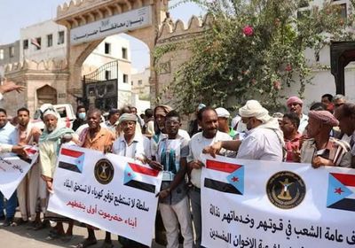 الكهرباء أداة حصار.. معاناة الجنوب في زمن الابتزاز السياسي