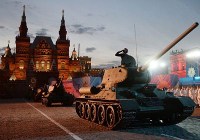 روسيا تسقط مسيرات أوكرانية قبل الاحتفال بذكرى النصر