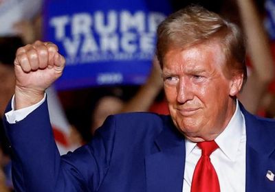    ترامب يكشف عن توقيع اتفاق تجاري ضخم