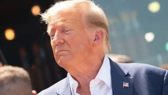 ترامب يتوقع أداءً اقتصادياً "رائعاً" ويقلل من تأثير الركود