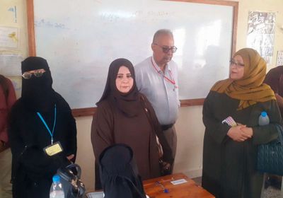 "تعليم الانتقالي" تتفقد سير امتحانات الثانوية العامة في عدن