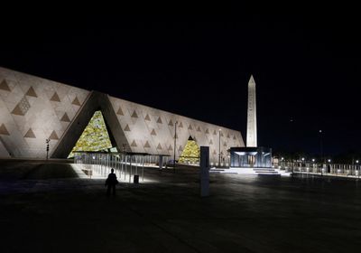 مصر: نقل 163 قطعة جديدة من مجموعة "الملك الذهبي" للمتحف الكبير