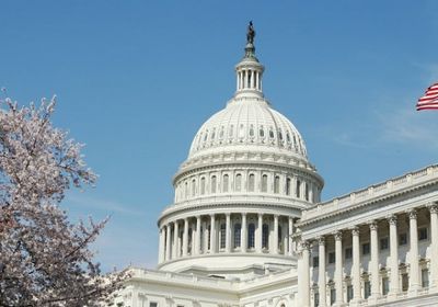 البيت الأبيض: ترامب أجرى اتصالًا هاتفيًا جيدًا مع زيلينسكي