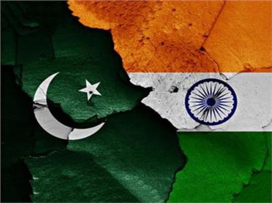 باكستان تتهم الهند بإطلاق صواريخ باليستية على أراضيها