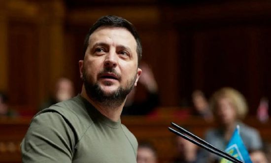 زيلينسكي يفرض عقوبات على 74 شركة