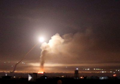    مقتل 12 فلسطينيًا بينهم أطفال في غارة إسرائيلية