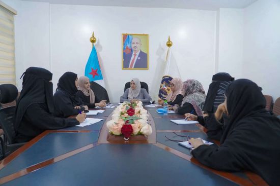 هيئة المرأة بـ"الانتقالي" تؤيد مطالب وقفة ساحة العروض