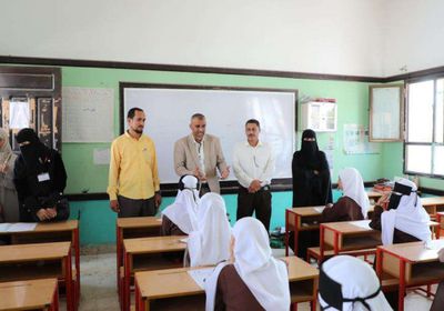 بن حريز يتفقد سير امتحانات طلاب الثانوية العامة بعدن