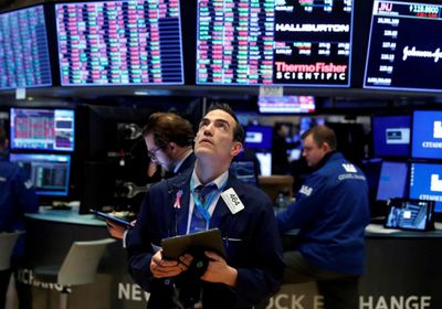    داو جونز ينخفض 0.64%