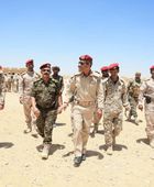 قائد "العسكرية الثانية" يتفقد اللواء الثاني دفاع ساحلي ومعسكر يبعث