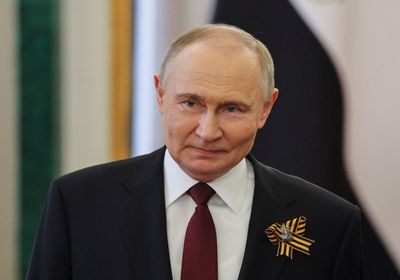 بوتين يدعو ملك ماليزيا لزيارة روسيا