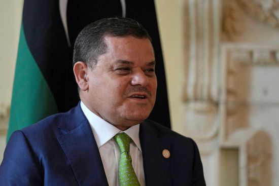 عشرات الليبييين يطالبون باستقالة الدبيبة