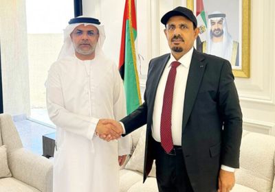 محافظ حضرموت وسفير الإمارات يبحثان جهود تحقيق السلام
