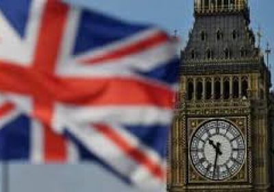 بريطانيا تدرس إنشاء مراكز عودة للمهاجرين خارج حدودها