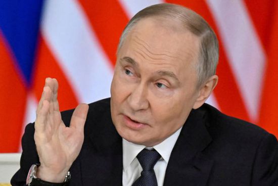 بوتين يعزل قائد القوات البرية للجيش الروسي