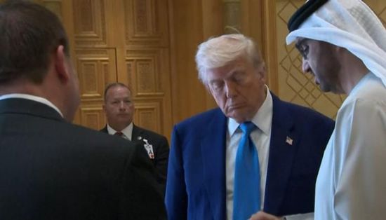 ترامب يصل إلى قصر الوطن بأبوظبي للمشاركة في حوار الأعمال الإماراتي الأمريكي
