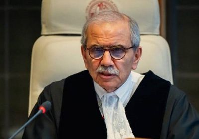 رئيس وزراء لبنان يلتقي نظيره الإسباني في بغداد
