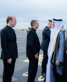 نيابة عن رئيس الإمارات.. سعود بن صقر يصل روما لحضور تنصيب البابا الجديد
