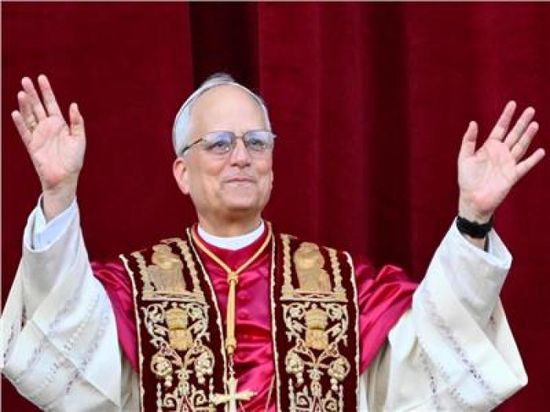 اليوم.. بابا الفاتيكان الجديد يلتقي الرئيس الأوكراني