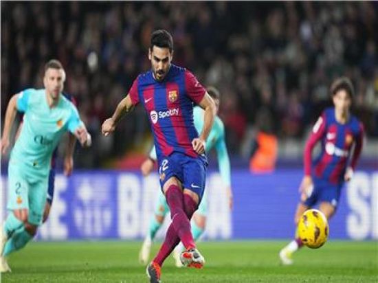 برشلونة يتلقى أول هزيمة بالدوري الإسباني