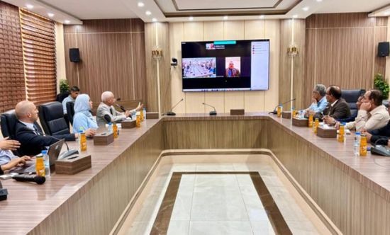 السقطري يتلقى تقارير البنك الدولي لدعم قطاعي الزراعة والأسماك