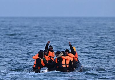    مصرع مهاجر وإنقاذ آخرين في بحر المانش