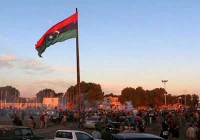 بعثات دبلوماسية تبدأ مغادرة طرابلس نحو تونس