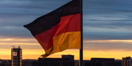 أسهم الدفاع الأوروبية تقفز بموافقة ألمانيا على هدف إنفاق الناتو