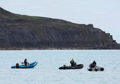 وفاة شخصين أثناء محاولة مهاجرين عبور القنال الإنجليزي