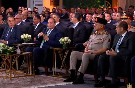 الرئيس السيسي يتفقد مقر الإدارة المركزية لجهاز مستقبل مصر