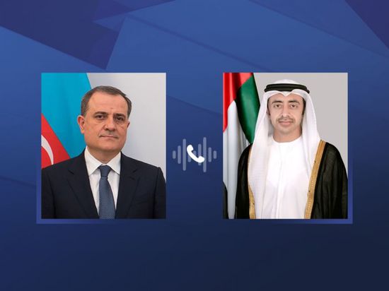 هاتفياً.. وزير الخارجية الإماراتي ونظيره الأذربيجاني يبحثان تعزيز العلاقات الثنائية