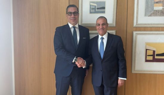 وزير الخارجية المصري يلتقى مع نظيره القبرصى في بروكسل