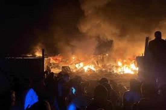 غارات إسرائيلية تستهدف مدرسة تؤوي نازحين بغزة