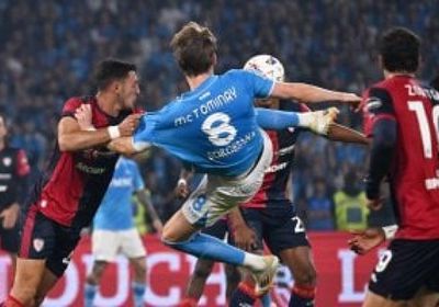 نابولي يتوج بلقب الدوري الإيطالي