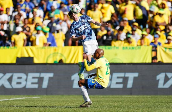 التعادل السلبي يسيطر على لقاء صن داونز وبيراميدز في الشوط الأول