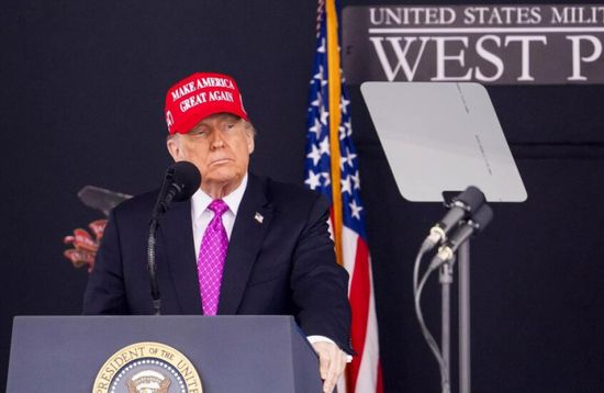 الرئيس الأمريكي: نصنع صواريخ فرط صوتية بكميات كبيرة