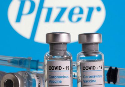 أسهم "فايزر" و"موديرنا" ترتفع بعد توجيهات جديدة من "الغذاء والدواء"