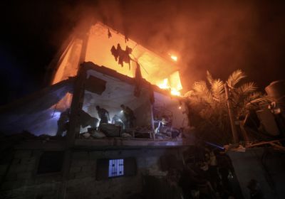 استشهاد 5 فلسطينيين بينهم طفل في قصف للاحتلال