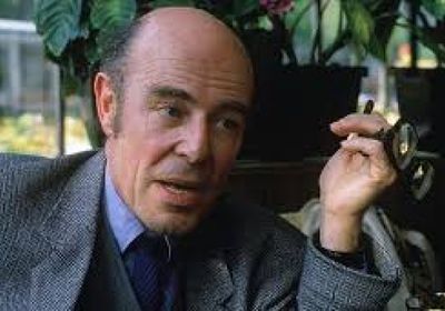 وفاة مخرج الأفلام الوثائقية الفرنسي الشهير مارسيل أوفولس