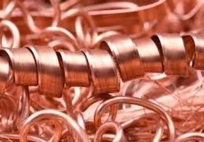 النحاس يتراجع في لندن وسط ارتفاع الدولار