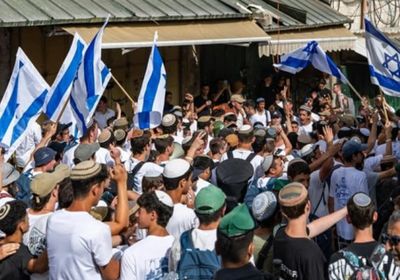 متطرفون إسرائيليون يقتحمون مقر أونروا في القدس