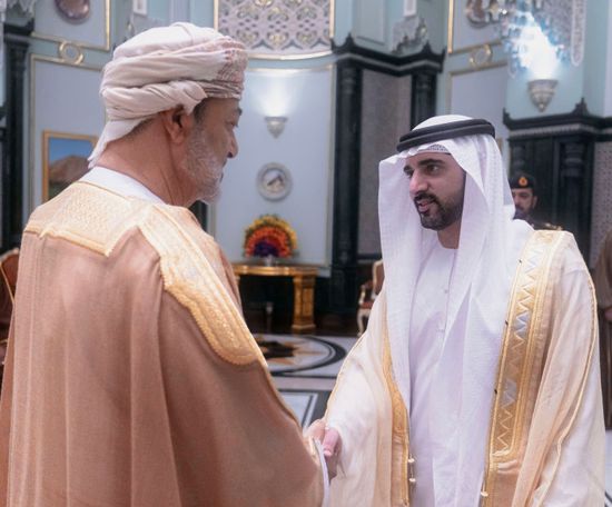 سلطان عُمان يستقبل حمدان بن محمد في قصر البركة