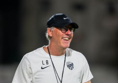 إدارة اتحاد جدة تحسم مصير لوران بلان