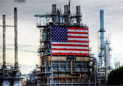 تراجع أسعار النفط مع تمديد ترامب محادثات التجارة الأوروبية